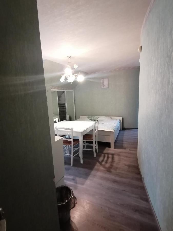 Guest House Krista Юрмала Экстерьер фото