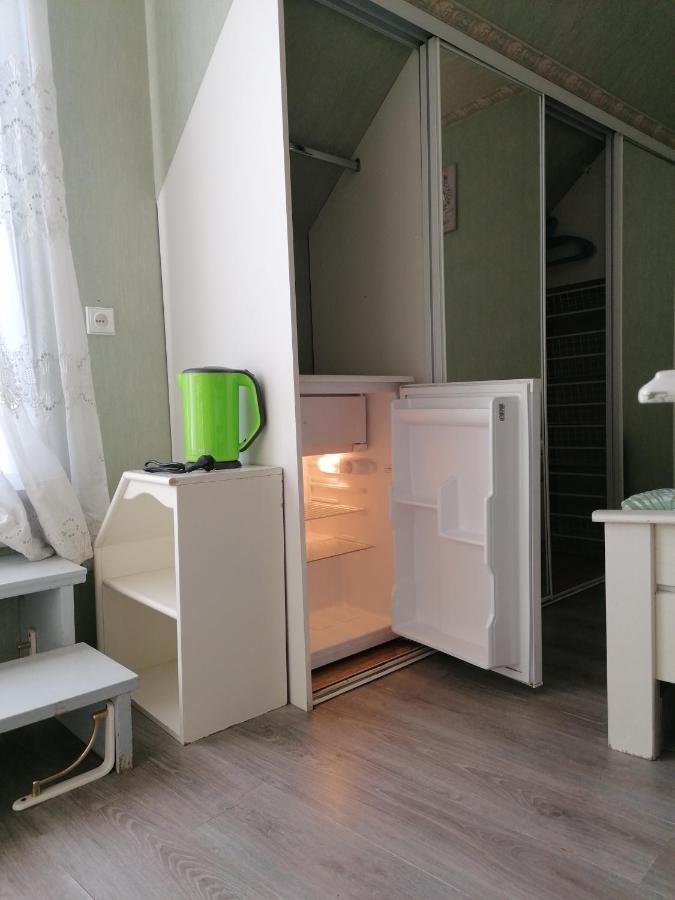 Guest House Krista Юрмала Экстерьер фото