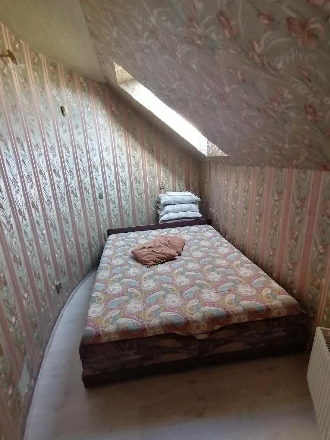 Guest House Krista Юрмала Экстерьер фото