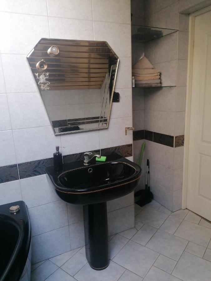 Guest House Krista Юрмала Экстерьер фото