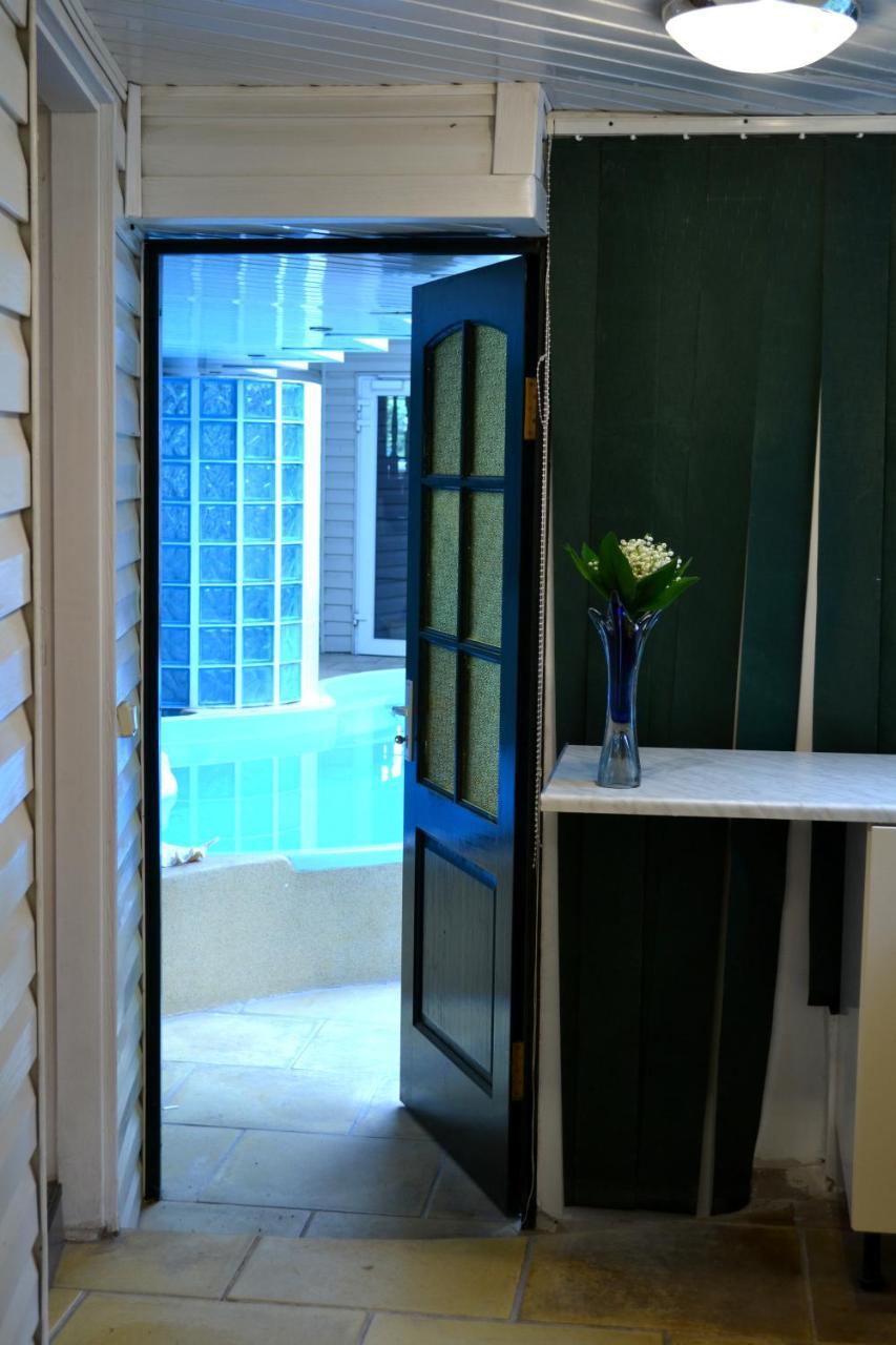Guest House Krista Юрмала Экстерьер фото