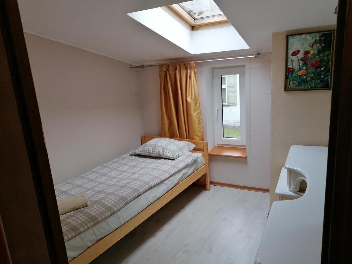 Guest House Krista Юрмала Экстерьер фото